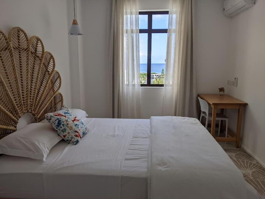 Seaview Serenity Apartment Flic-en-Flacq Exterior foto