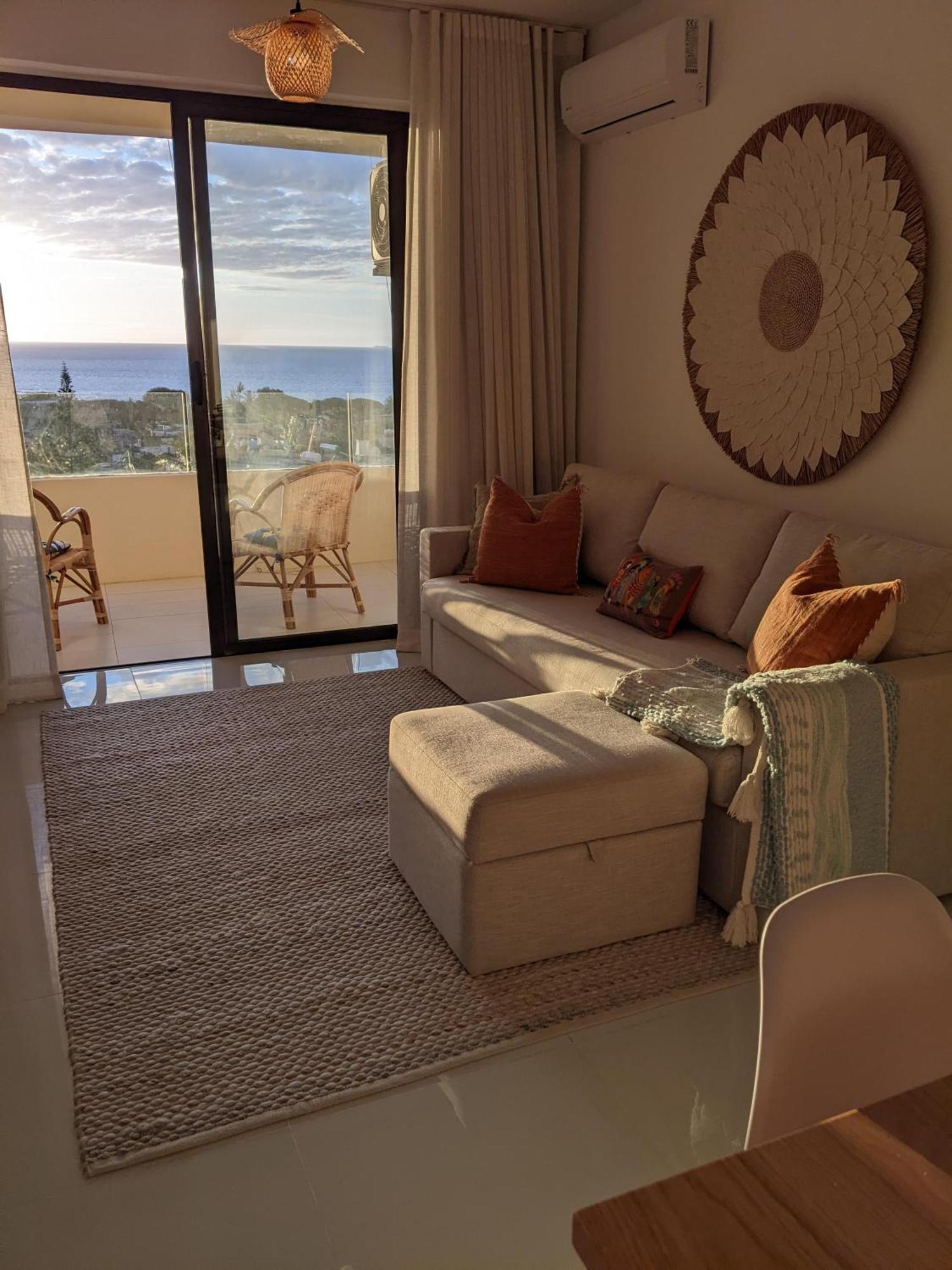 Seaview Serenity Apartment Flic-en-Flacq Exterior foto